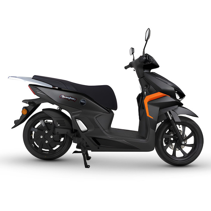 electric-scooter-phantom-black-700x700